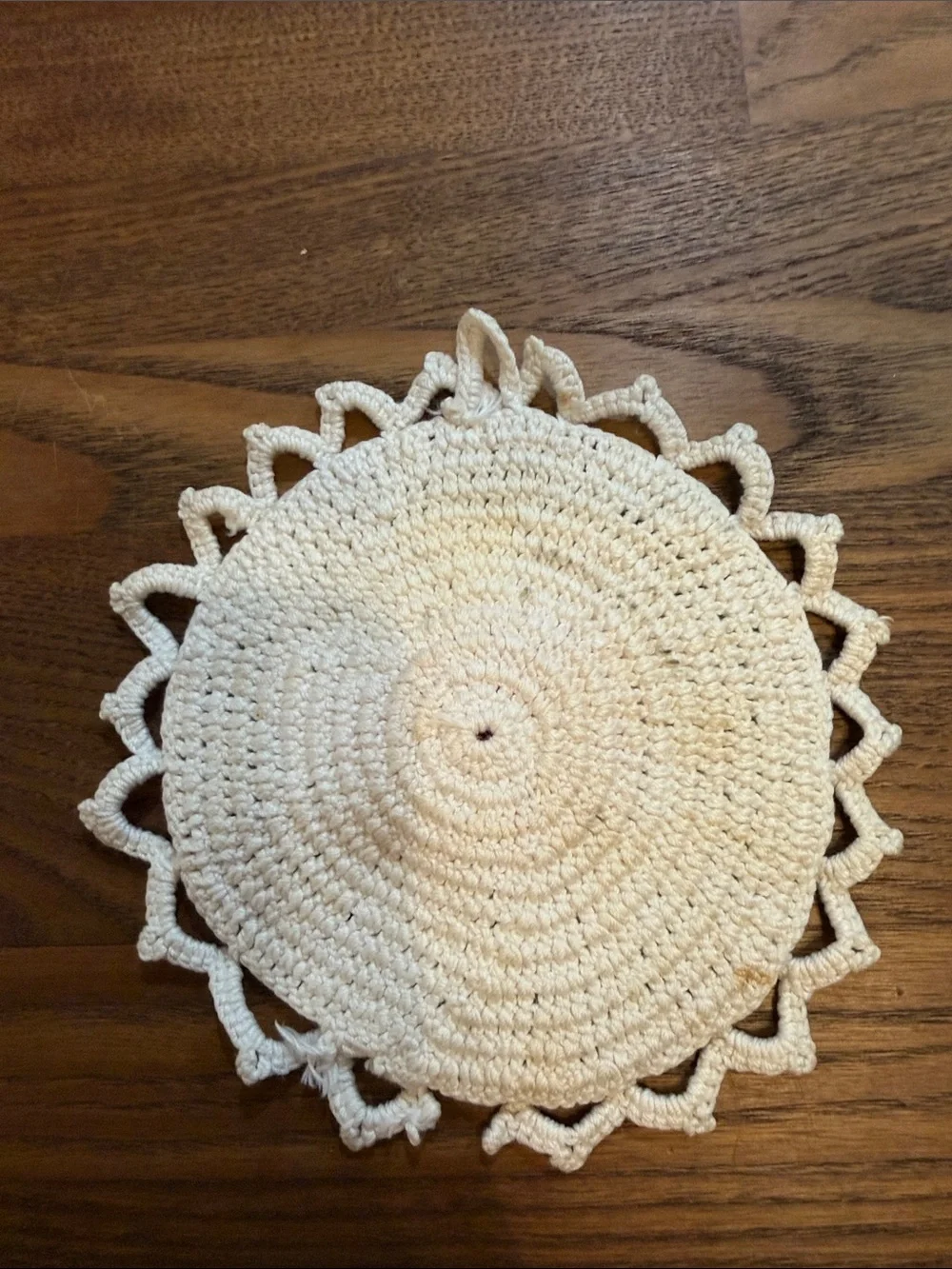 Source Unknown Red, Cream & Green Crochet Decorative Doily
